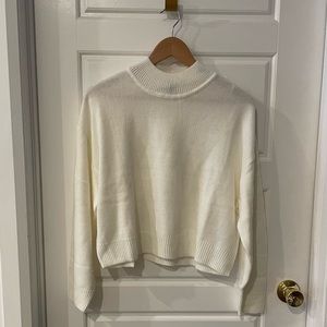 H&M Knit Top White Long Sleeve US Size M